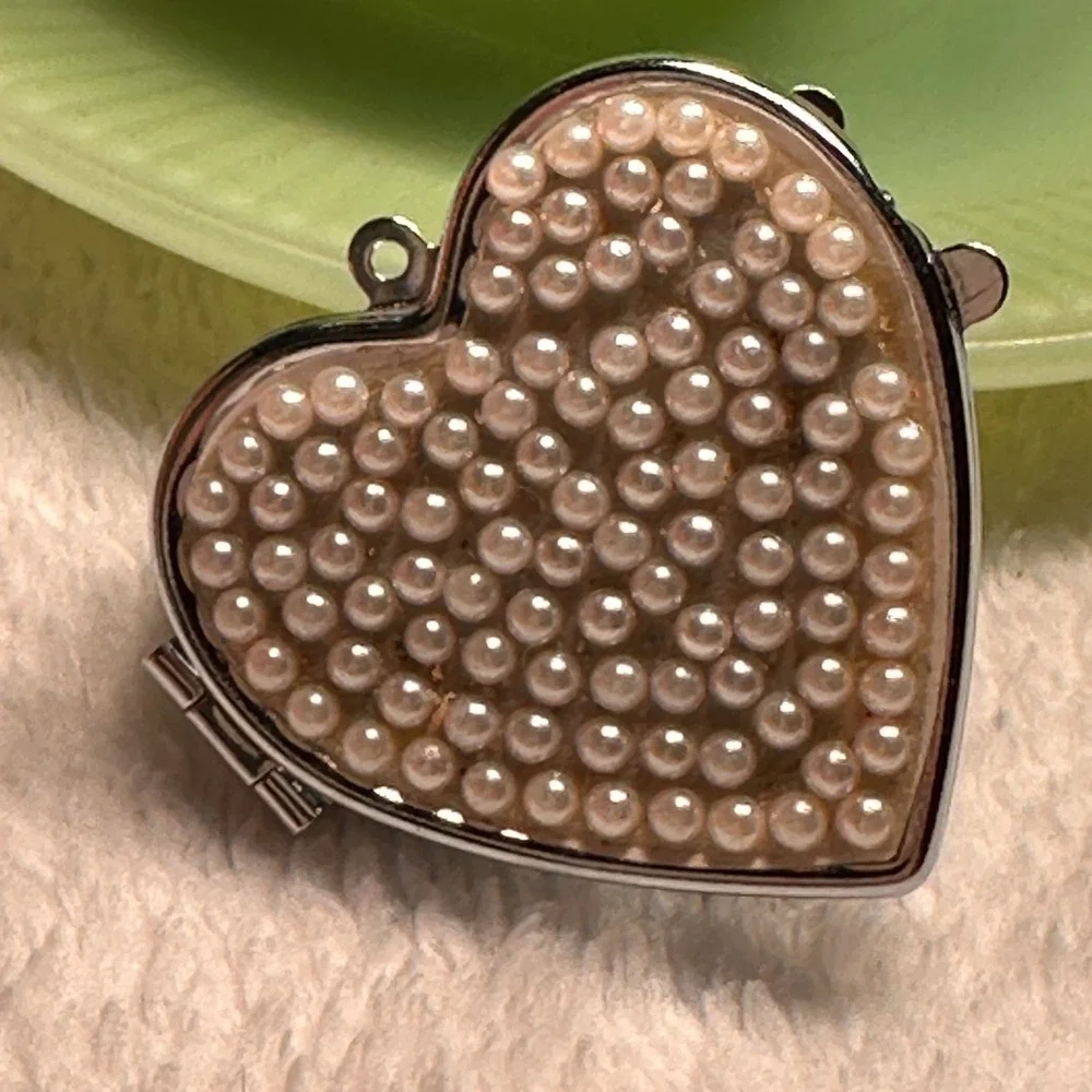 Pearl Colored Bead Covered Compact‎ Makeup Mirror Heart Shaped
